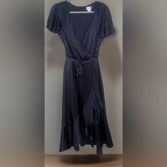 Nicole Miller New York Navy Satin Wrap Dress Flutter Sleeves Tie Waist Size 12 - Picture 2 of 3